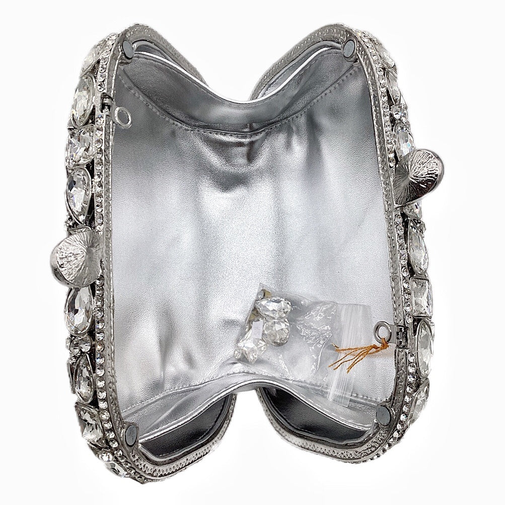 Sac à main de soirée en diamant